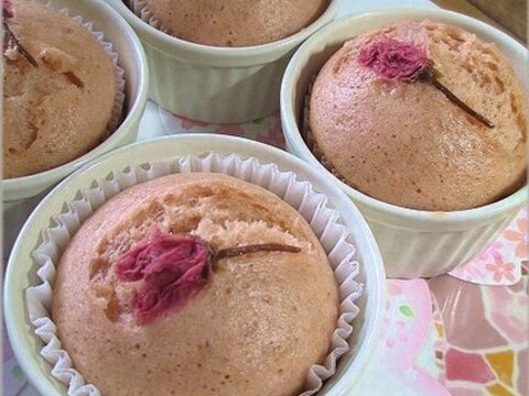 ホットケーキミックスで冷めてもふんわり 桜蒸しパン